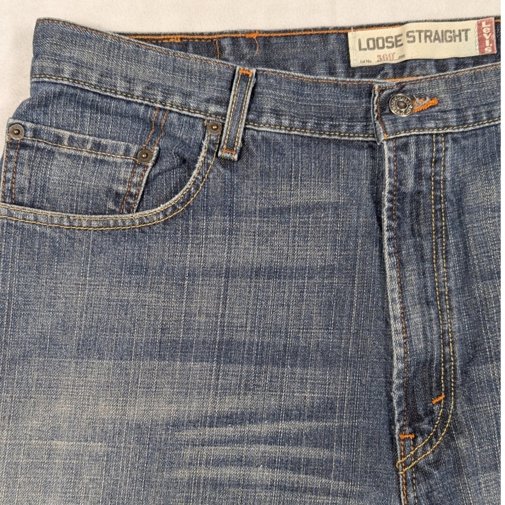 Vintage Y2K Levis 569 Loose Straight Jeans Mens 38 Medium Wash Blue Denim